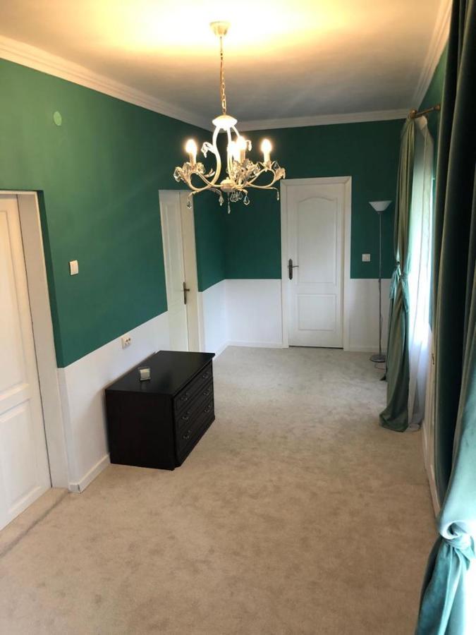 Texas House Guest House Novaci-Străini Eksteriør bilde